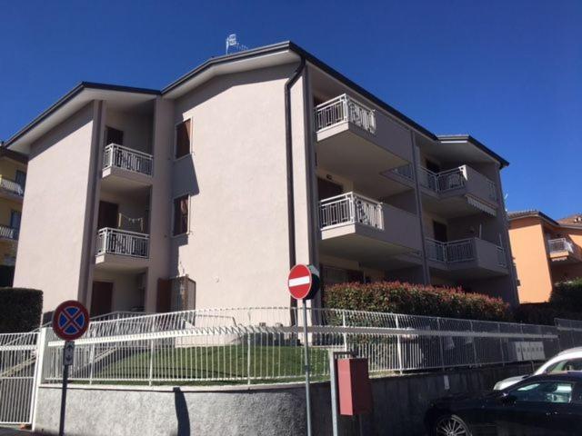 Appartamento Monolocale A Vista Lago *