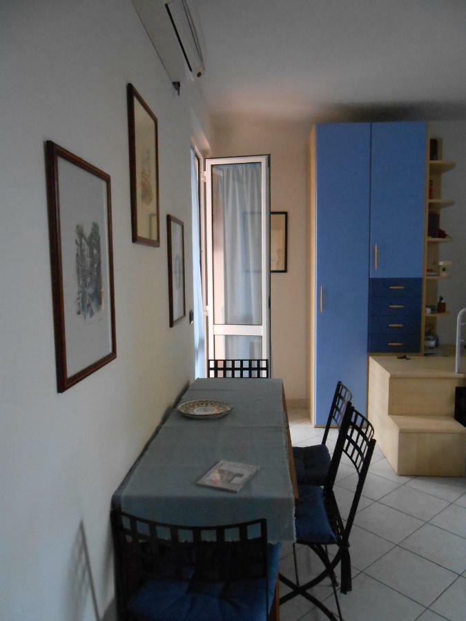 Appartamento Monolocale A Vista Lago *